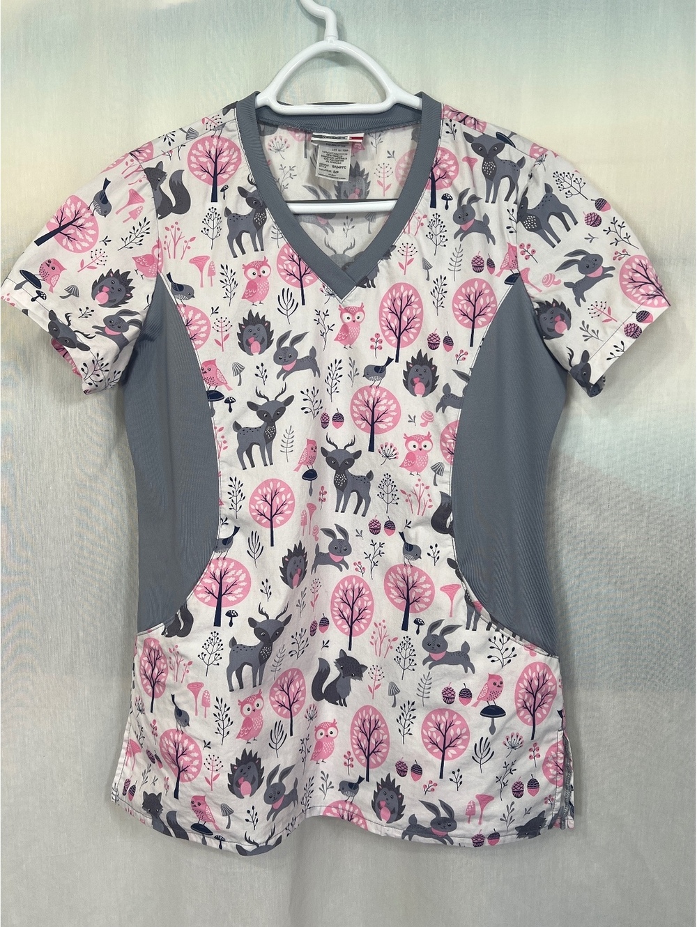 White Cross Animal Printed V-Neck Scrub Top Women's Small